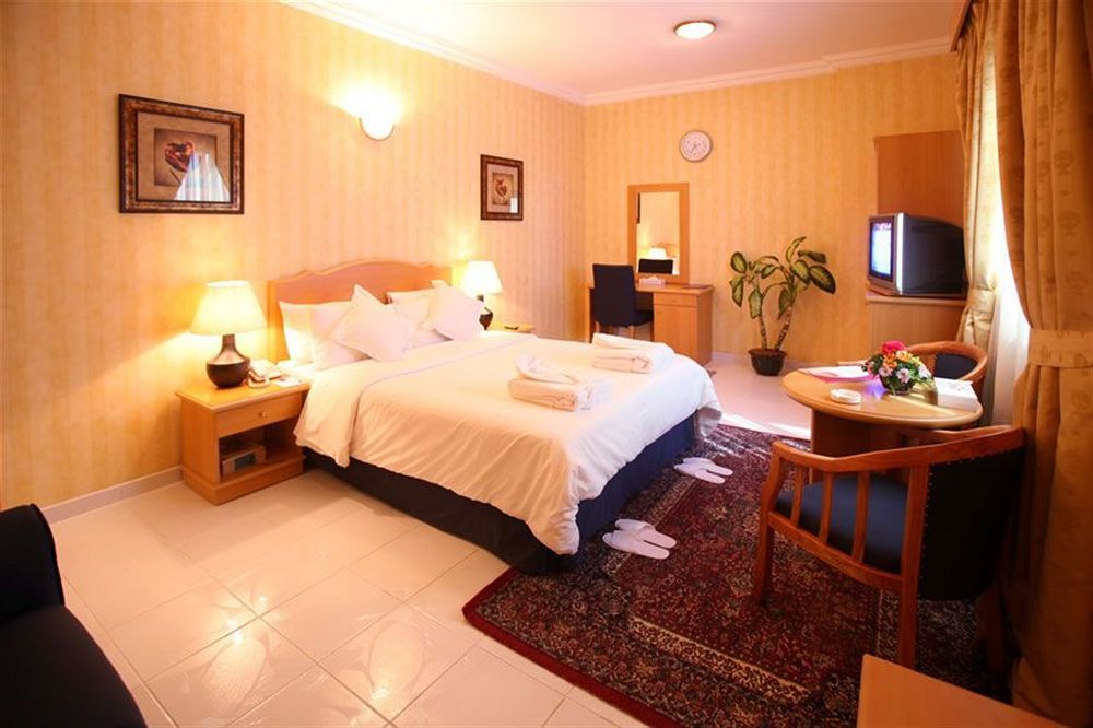 Welcome Hotel Apartments 1 Dubai Exterior photo